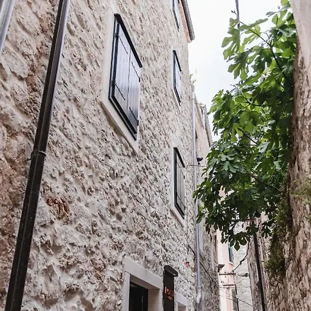 Amoretta شقة